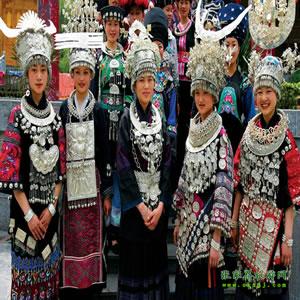 單獨成團L線：（湘西風(fēng)情之旅）張家界、德夯大峽谷、鳳凰古城4天3晚獨立成團游