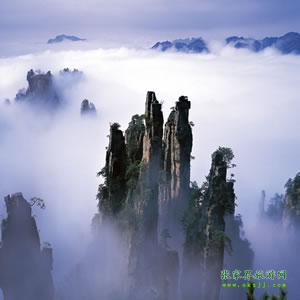 【長(zhǎng)沙往返線路3】：張家界、天子山、黃龍洞、天門(mén)仙山四日游