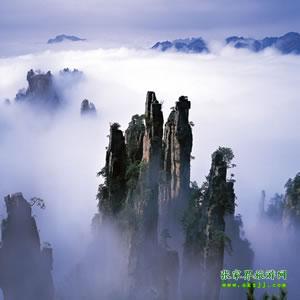 暑期夏令營湘西精華旅游線路：長沙、韶山、張家界、鳳凰純玩8日游