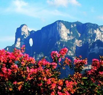 【長(zhǎng)沙往返晚班1】張家界、袁家界、天子山、鳳凰古城三晚三日游